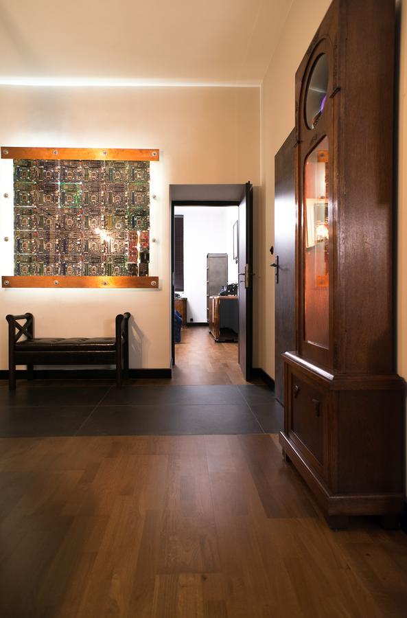 Nikola Tesla By Mythings Apartment Warsaw Luaran gambar
